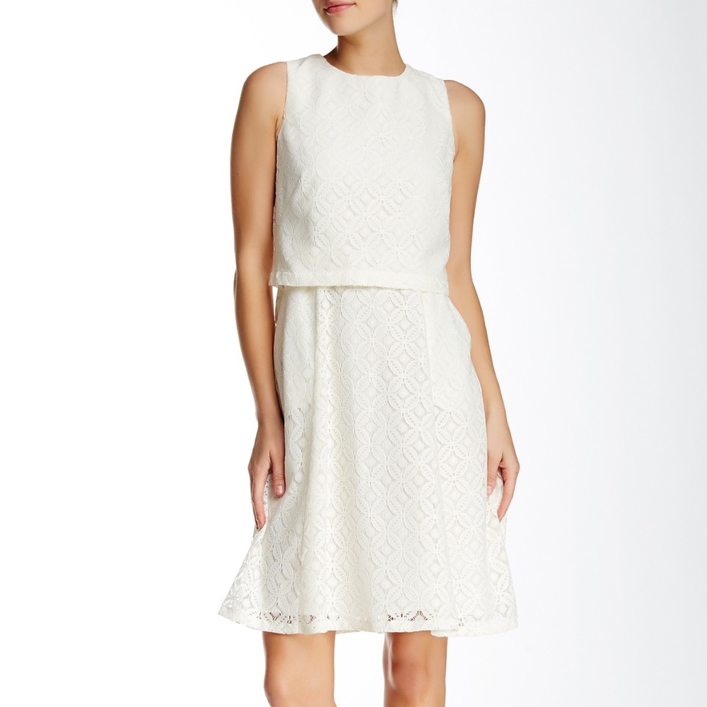 ADRIANNA PAPELL  Lace Pop Over Dress 8